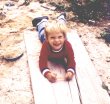 Mit vier Jahren im Sandkasten